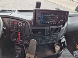 IVECO X-Way AT300X48Z/P HR OFF 6x4 Hiab Winterdienst