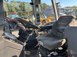 CLAAS Ares 697