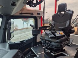 MERCEDES-BENZ TUROX 8x8 Eschlböck Biber 92 Holzhacker / 1.512h