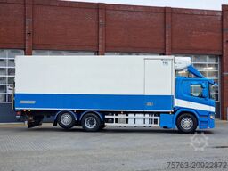 Scania P370 6x2*4 - Thermoking T-1000R Frigo - Bussbyg...