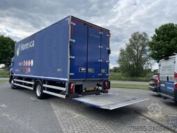 Scania P 230 B 4X2 Carrier Supra 950 / Automatic / 2 C...