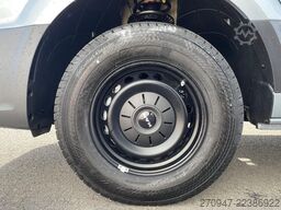 MAN TGE 3.180 L3H3 Kasten 4x4 STANDHZ ACC LENKRADHZ
