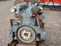 Hino EM100   engine complete