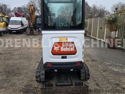 BOBCAT E17