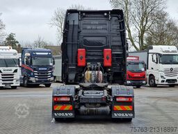 Volvo FH 13.500 Globetrotter XL 4x2 - I parkcool - Cu...