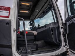 RENAULT T 460+SILO/ 5 COMP.