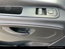 MERCEDES-BENZ Sprinter 317 CDI AUTOMATIK+AHK2.8t+DISTRONIC+LED