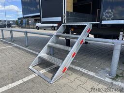 be-combi BUNK 7000 BE-Oplegger / Verkoopwagen / pop-up s...
