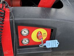 Winlet 575 glass lifter, glass robot, mobile crane 575