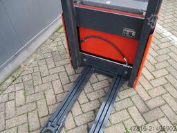 Linde L12i