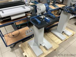Hang 102-20 Eyeleting machine with base