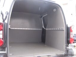 Peugeot Partner 1.6 HDI Cateringausbau 3-Sitzer