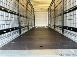 Schmitz Cargobull Curtainsider Mega Getränke