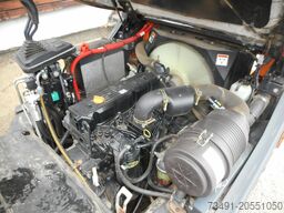 DOOSAN D25GP Diesel Triplex SS