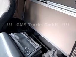 MAN TGS 35.460 / 8X4 / Manual / 3x Steering