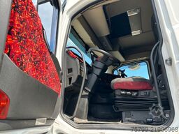 VOLVO SZM FH 500 mit Hydrl. Pumpe 6x4