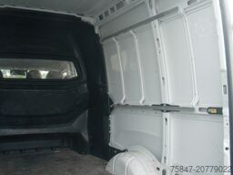 Iveco Daily 35 S 16 A8 V Doka