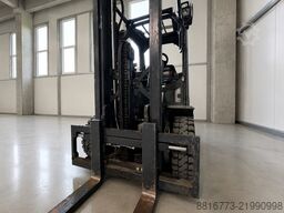 Linde E25-01
