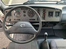 Nissan Atleon 35 Furgone 5 mt. Km 140.000