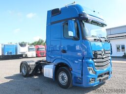 Mercedes-Benz 1851 LS Actros Gigaspace Retarder Standklima