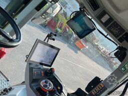 CLAAS Axion 870