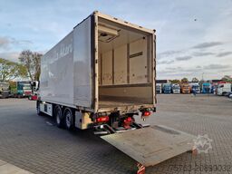 Volvo FM 13.460 Globetrotter 6x2*4 - Frigo Carrier Su...