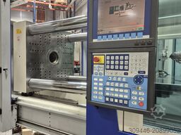 KraussMaffei KM 130/750 CX + Robot