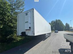 Renders Semitrailer with refrigeration unit!