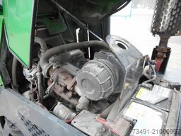 Combilift C3000 mit Triplexmast + ZV