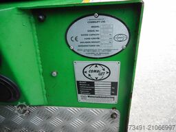 Combilift C3000 mit Triplexmast + ZV