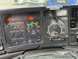 SCANIA 420 8x4 3S Kipper