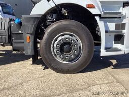 Ford Ford 4x2 Road 1833 Daycab