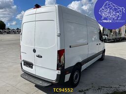 Mercedes-Benz E-SPRINTER L2H2 41 kWh