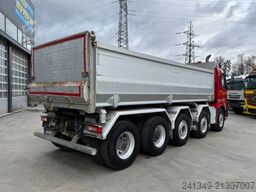 VOLVO FMX-540 10x4 Kipper