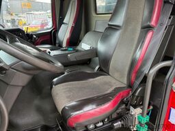 VOLVO FMX-540 10x4 Kipper
