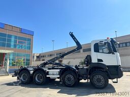 IVECO TRAKKER