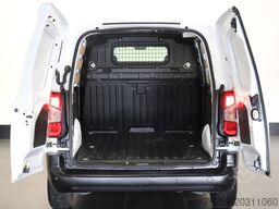 Peugeot Partner 1.2 110PK Benzine - Airco - Navi - Crui...