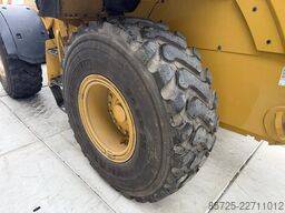 Caterpillar 938M