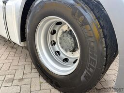 MAN TGX 18.480 + RETARDER + EURO 6 + 3x IN STOCK