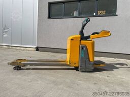 Jungheinrich ERE 120 2400mm 50% batt