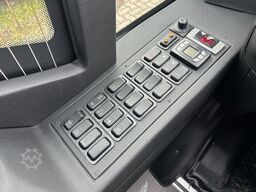 IVECO Daily 35 Sitze Touristik Dachklima Kühlschrank