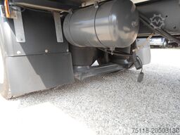 DAF LF 230 12ton - CENTINA SCARRABILE