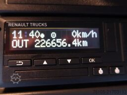 Renault D240 Bak met deuren + Klep 2.000 kg. Automaat. ...