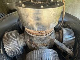 Amandus Kahl C35-780