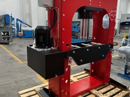 AXA P150MR
