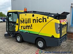 Johnston Bucher Johnston Sweeper CX202 mit EURO 6 Klima