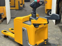 Jungheinrich ERE 120 - Service Neu - Batterie 82% - Nur 4.046 Std.