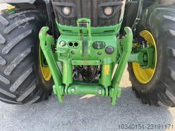 John Deere 6230R