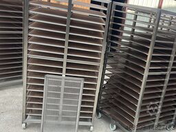 HydroShpriz DryCart with 60 trays 900x500mm mesh 5x5