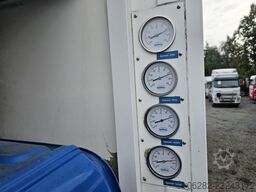 Volvo FM330 Multizone Lenk u. Kühlkoffer